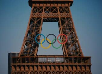 Découvrez comment les PME bénéficient des marchés publics des Jeux Olympiques 2024, les défis rencontrés, et le rôle de LiaWeb dans la gestion de ces opportunités économiques.